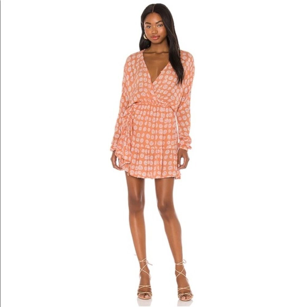 NWT Amuse Society Spellbound Woven Mini Dress Ruched Long Sleeve Ruffle Peach M